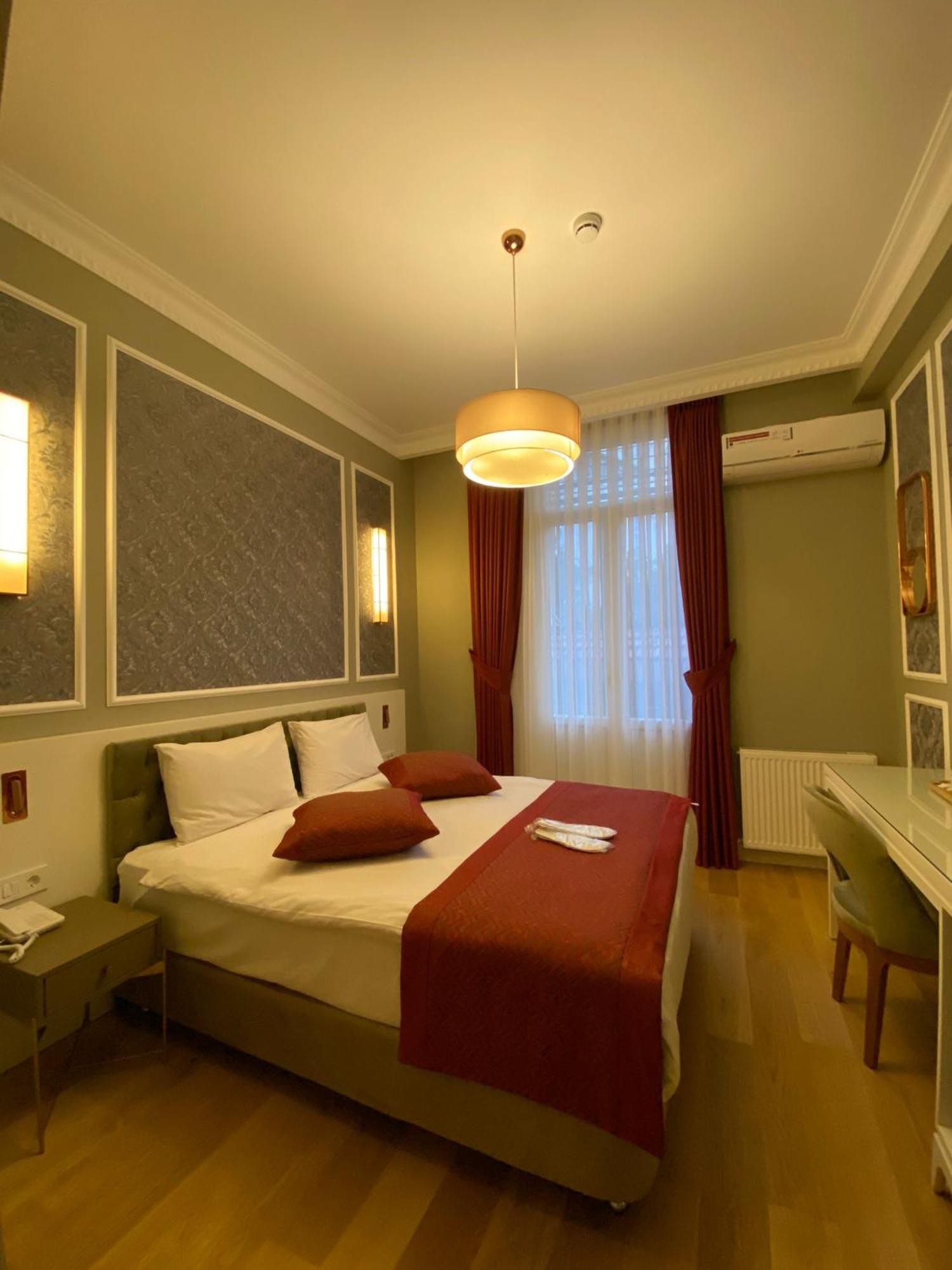 Triada Hotel Taksim - Special Category Istanbul Exterior photo