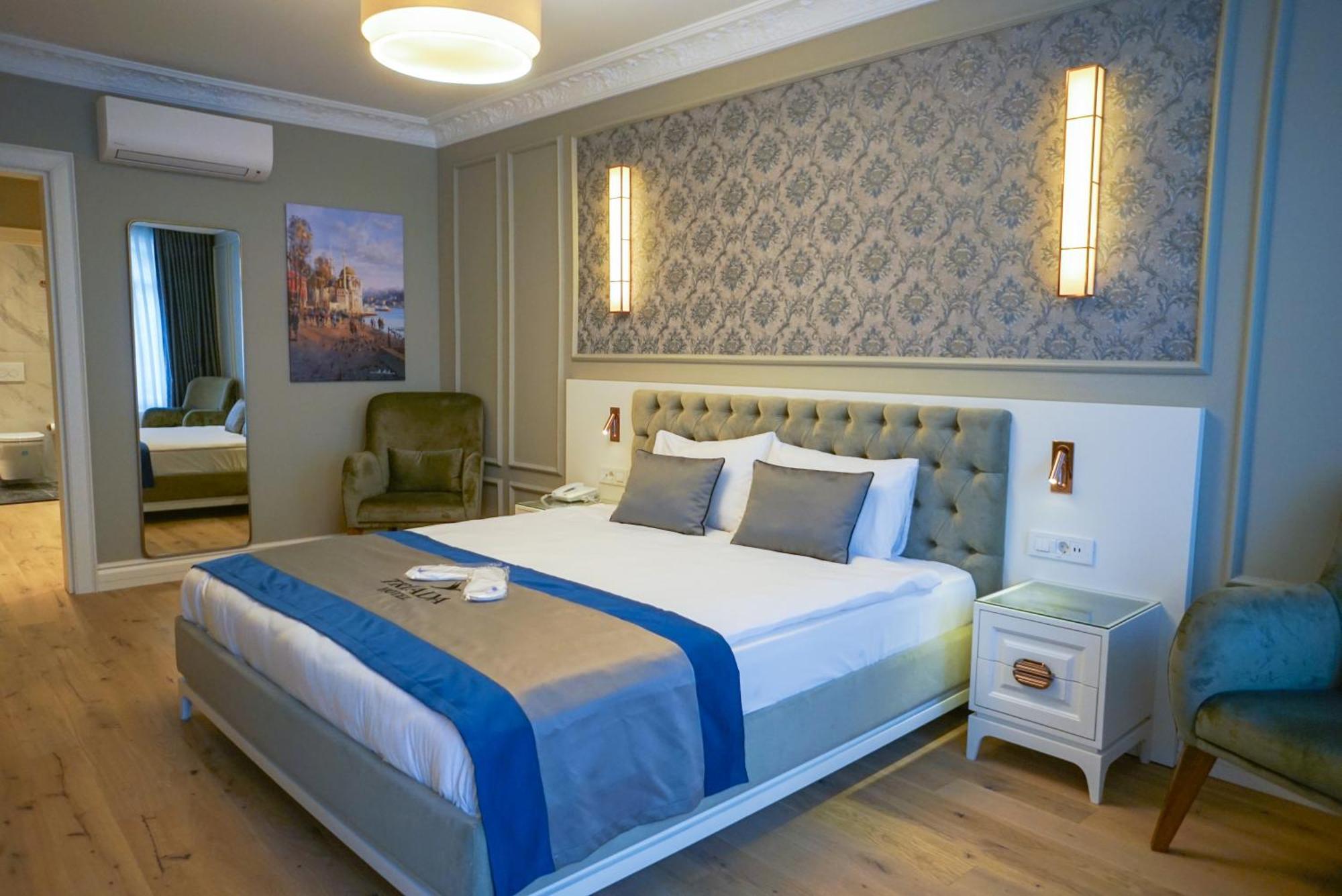Triada Hotel Taksim - Special Category Istanbul Exterior photo