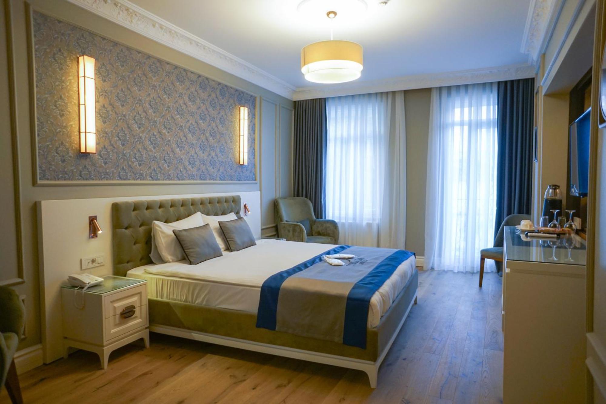 Triada Hotel Taksim - Special Category Istanbul Exterior photo